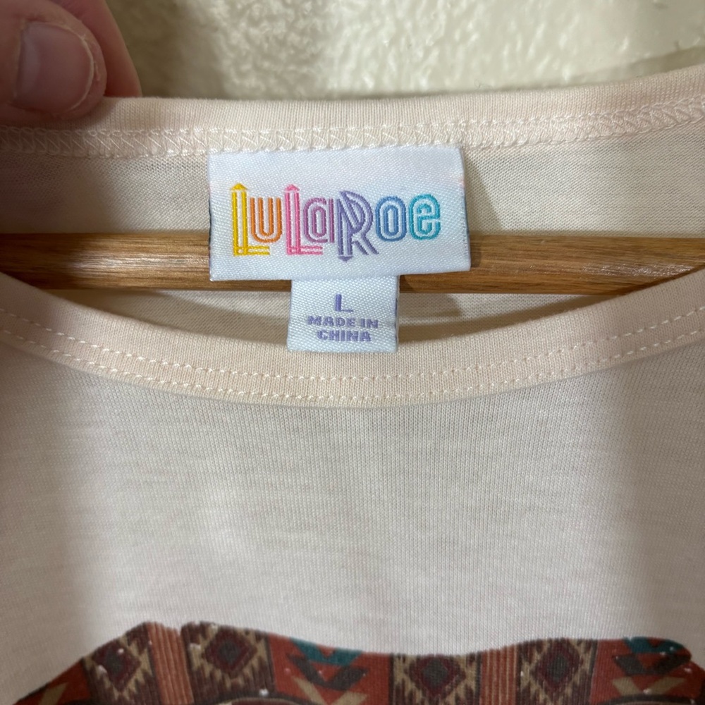 Lularoe Bear Print Randy Baseball Tee Size L - Picture 4 of 6